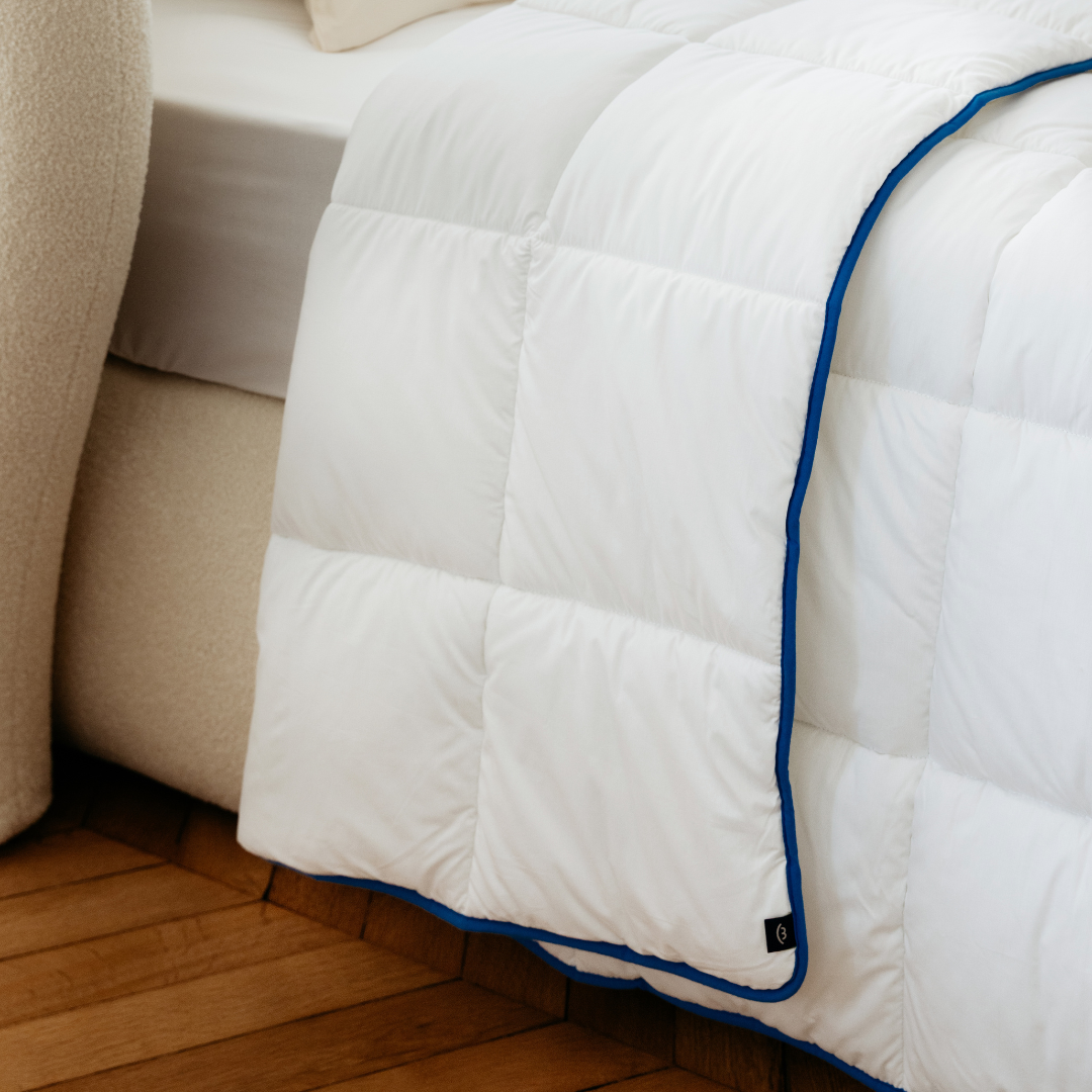 Couette Hiver - Fibres creuses siliconnées, enveloppe coton