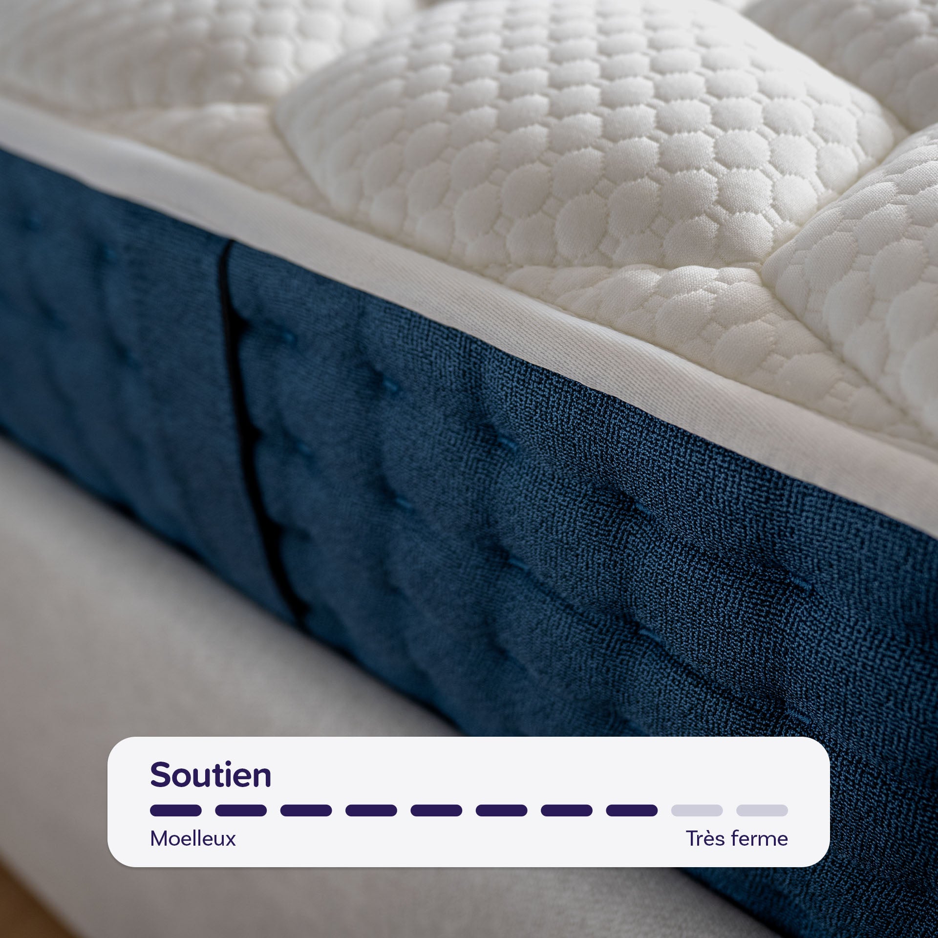 Le Matelas hybride premium Jade - mémoire de forme a un soutien plutôt très ferme.