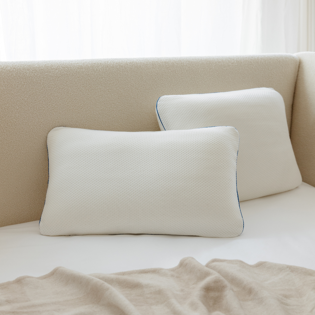 Elite Plus Single Pack - 30cm Hybrid Mattress and Memory Foam Pillows