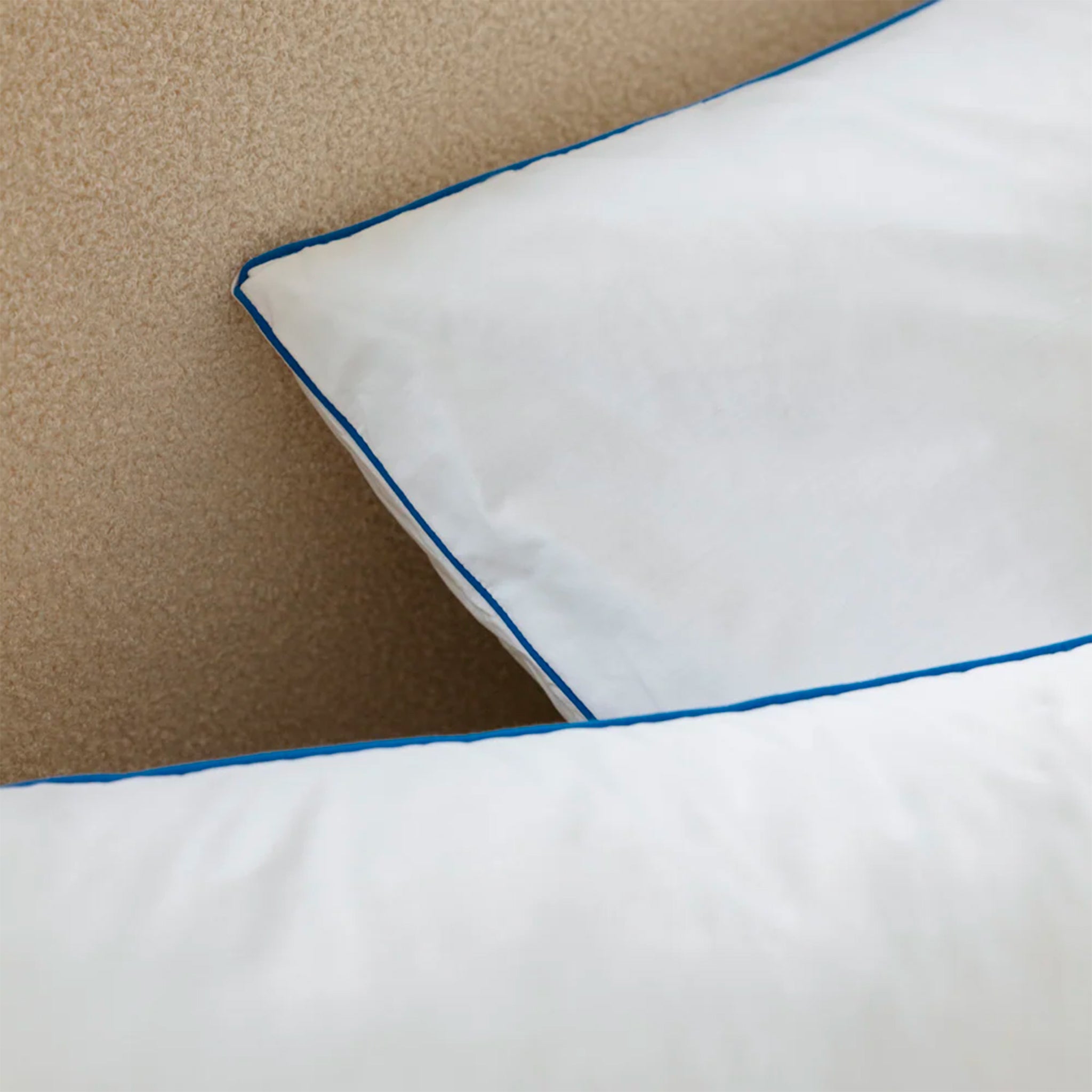 Pack Matelas hybride Mila - mousse et ressorts + 2 oreillers