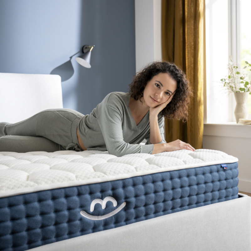 Pourquoi les dormeurs sur le côté adorent les matelas en mousse à mémoire de forme